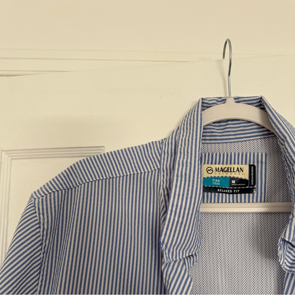 Magellan Outdoors Blue Striped Men's Shirt
